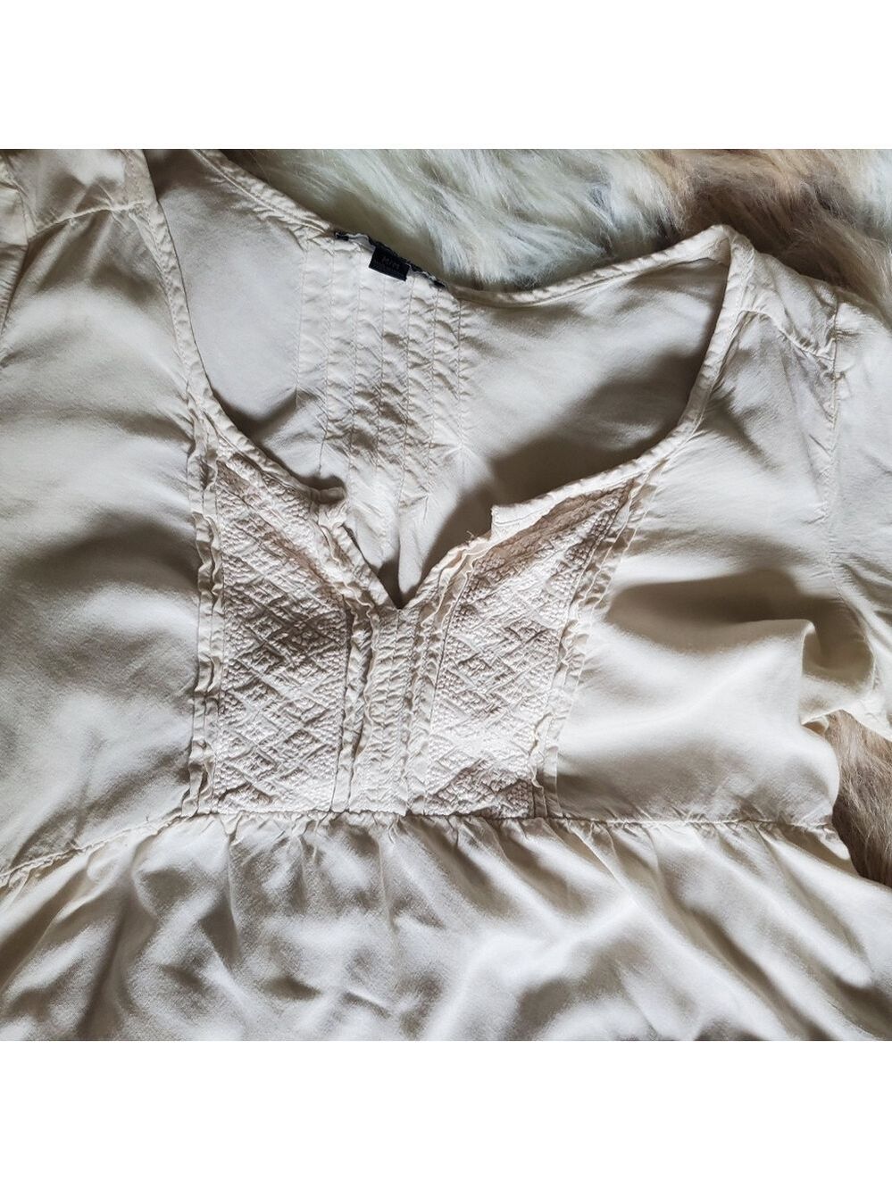 American Eagle Cream Ruffle Top - Picture 2 of 4